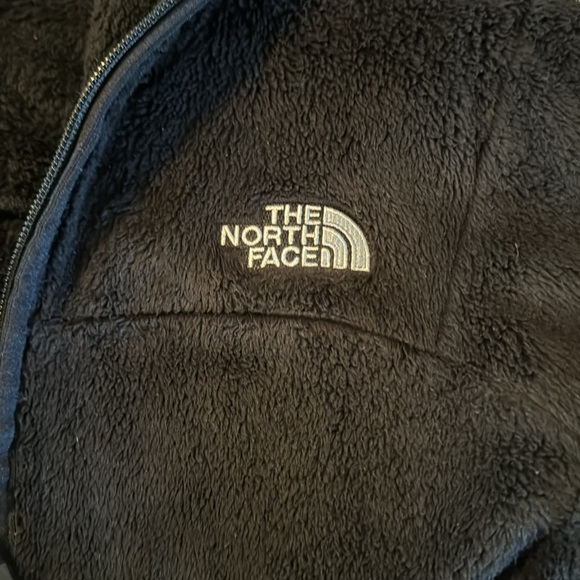 Fuzzy black zip up hoodie - Picture 3 of 6